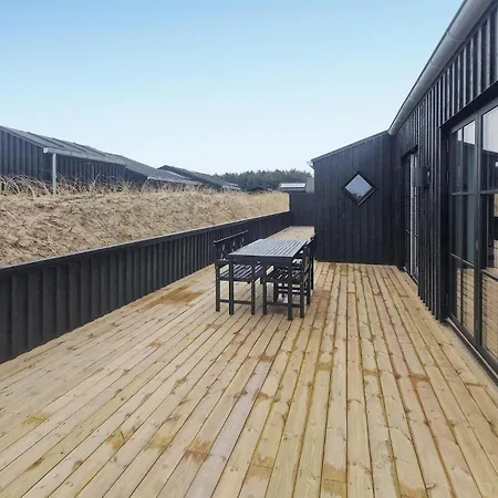 Vakantiehuis 3 Bedroom Awesome In
