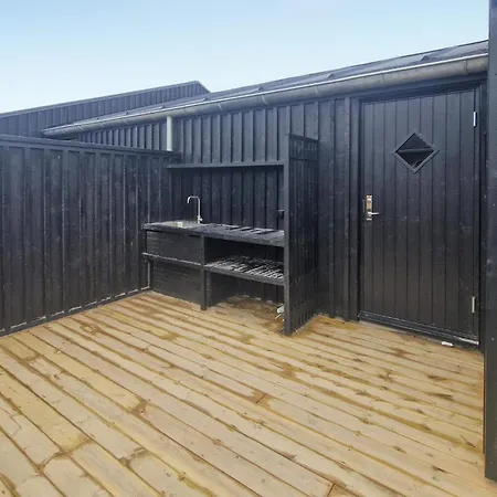 3 Bedroom Awesome In Vakantiehuis Løkken