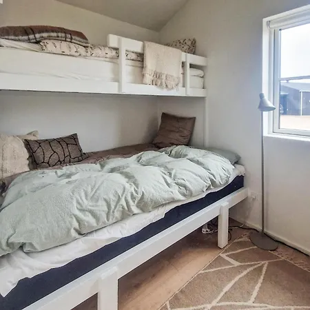 Vakantiehuis 3 Bedroom Awesome In
